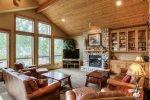 Elkhorn Lodge, Living Room
